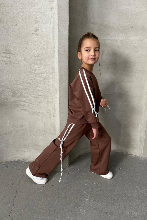 ŞERİT FİYONK DETAYLI KIZ ÇOCUK MEVSİMLİK TAKIM