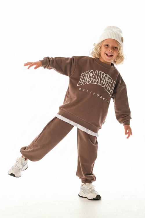 LOSANGELES SLOGANLI  BEYAZ ETEK DETAYLI  ÇOCUK EŞOFMAN TAKIMI