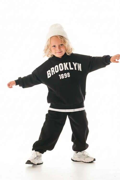 KAPŞONLU -BEYAZ ETEK DETAYLI  ÇOCUK EŞOFMAN TAKIMI