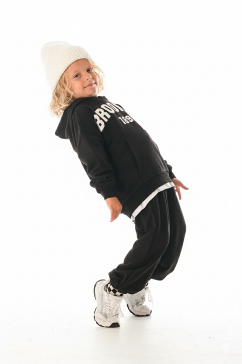 KAPŞONLU -BEYAZ ETEK DETAYLI  ÇOCUK EŞOFMAN TAKIMI