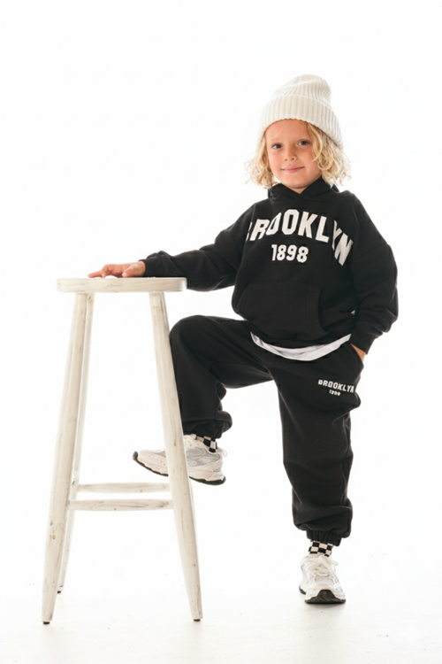 KAPŞONLU -BEYAZ ETEK DETAYLI  ÇOCUK EŞOFMAN TAKIMI